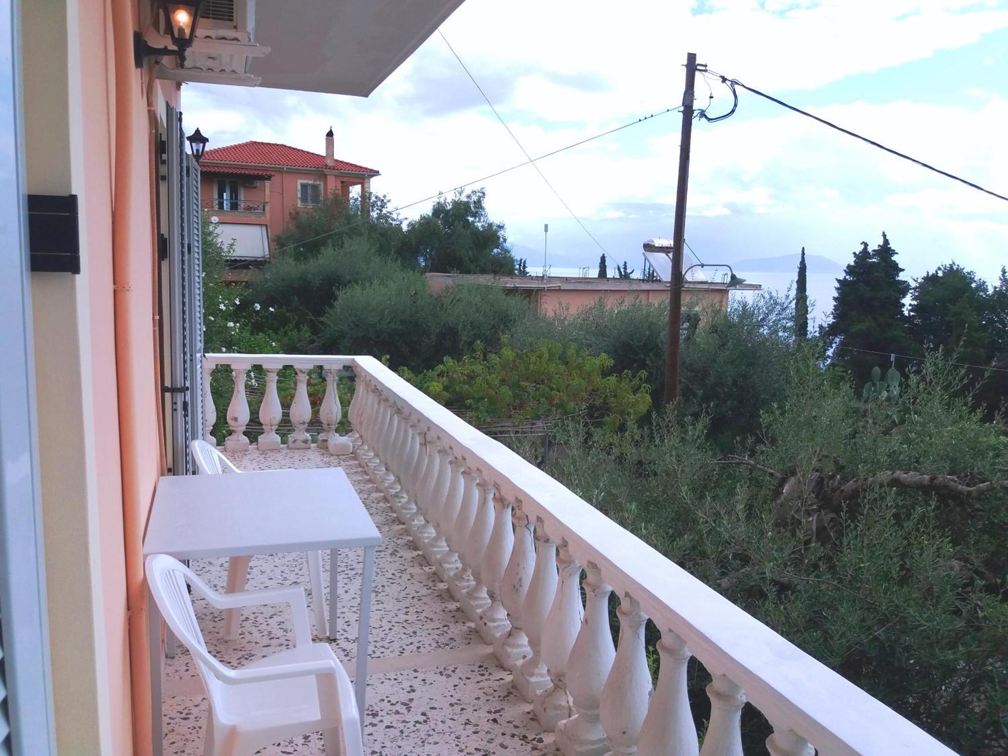 Apostolos & Eleni Family Apartments ペラマ エクステリア 写真