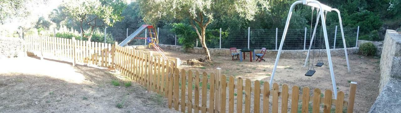 Apostolos & Eleni Family Apartments ペラマ エクステリア 写真